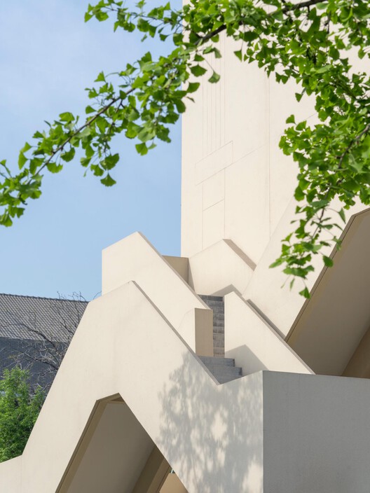 School of Mathematical Sciences, Peking University / FEI Architects School of Mathematical Sciences, Peking University / FEI Architects - Image 22 of 34