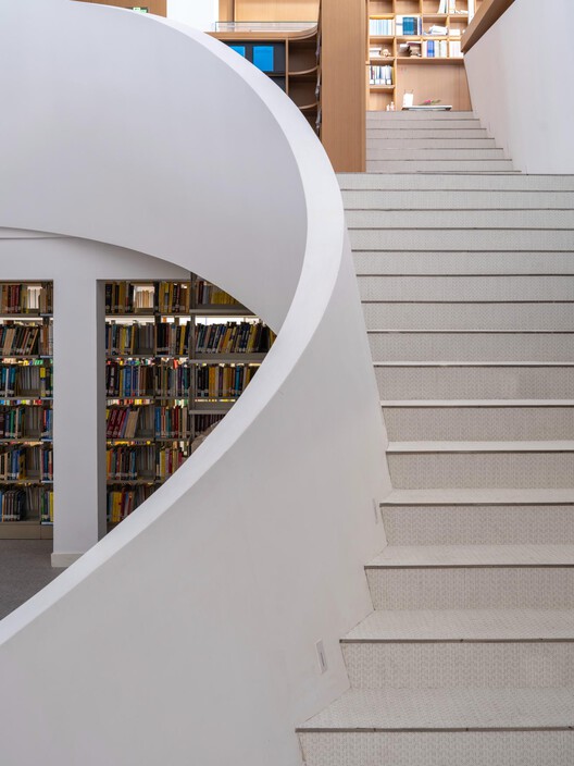 School of Mathematical Sciences, Peking University / FEI Architects School of Mathematical Sciences, Peking University / FEI Architects - Interior Photography, Shelving