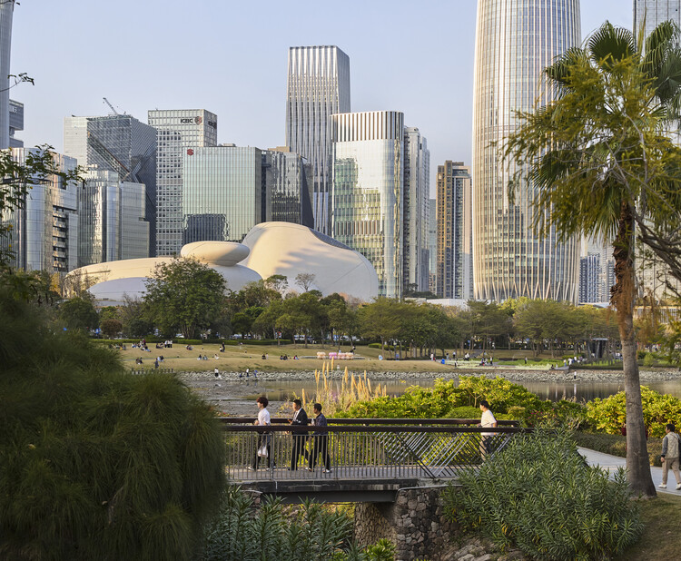 MAD completa la Plaza Cultural de la Bahía de Shenzhen, un museo de diseño costero y parque público en China - Imagen 10 de 39