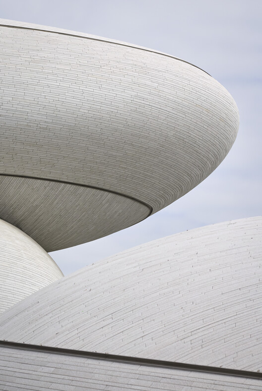 Shenzhen Bay Culture Square / MAD Architects - Image 3 of 35
