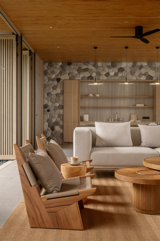 CN House / IDIN Architects CN House / IDIN Architects - Interior Photography, Living Room, Wood, Sofa, Table, Chair