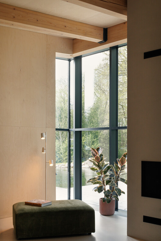 Weekend House in Krámy / Anna Koukolová architekti Weekend House in Krámy / Anna Koukolová architekti - Interior Photography, Wood, Chair