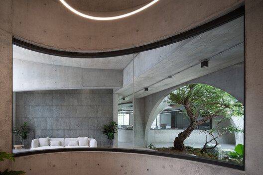 Novolife Headquarters Office / Studio Krubka Novolife Headquarters Office / Studio Krubka - Interior Photography, Concrete