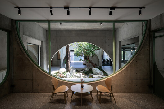 Novolife Headquarters Office / Studio Krubka Novolife Headquarters Office / Studio Krubka - Interior Photography