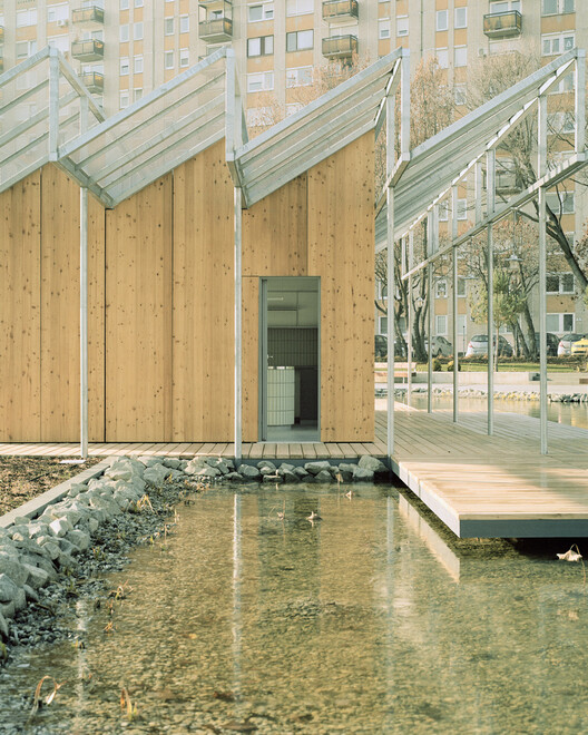 What is Blue Infrastructure? Rethinking Water's Role in City Design - Image 5 of 41