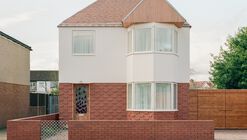 Wade House / Wadhal