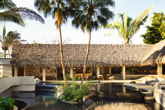 Esh Hotel and Spa / FAMM Arquitectura + Sulkin Askenazi Esh Hotel and Spa / FAMM Arquitectura + Sulkin Askenazi - Image 11 of 34