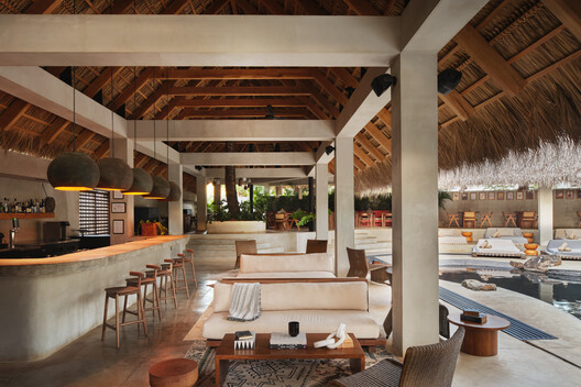 Esh Hotel and Spa / FAMM Arquitectura + Sulkin Askenazi Esh Hotel and Spa / FAMM Arquitectura + Sulkin Askenazi - Interior Photography, Wood, Chair