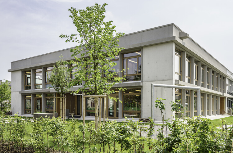 Mösli School Ostermundigen / Fiechter Salzmann - Exterior Photography, Schools 