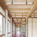 Mösli School Ostermundigen / Fiechter Salzmann - Schools 