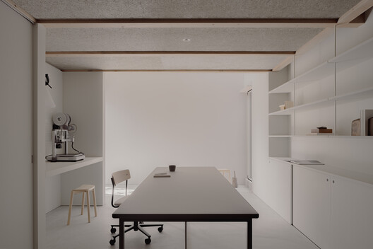 House in Kinuta /  KENTA HIRAYAMA ARCHITECT & ASSOCIATES - Interior Photography, Wood, Table, Chair