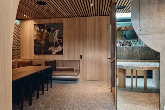 Babylonia Residence / FMD Architects Babylonia Residence / FMD Architects - Interior Photography, Wood, Lighting, Chair, Glass
