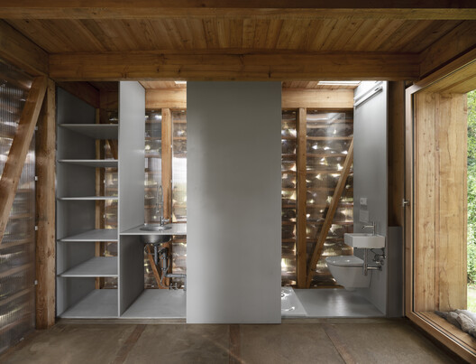 HAIN Vineyard Facilities  / undjurekbrüggen + AFEA - Image 12 of 32