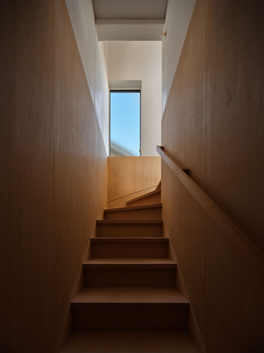 Ukigumo - Floating Clouds Residence / Ukei Shimada Architects Ukigumo - Floating Clouds Residence / Ukei Shimada Architects - Interior Photography, Stairs, Wood