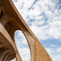 Cinema Studio Namibe: Reviving a Tropical Modernist Icon in Angola - Imagen 1 de 4
