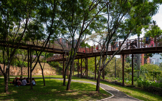 Cali Foothills Integral Corridor / Edward Conde Serna Arquitectos - Image 9 of 29