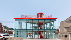 Koma Commercial Facility / U.GA Architects
