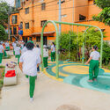 Medellín Children's Playground Network: Tejiendo Hogares / Juguemos en el Parque / Alcaldía de Medellín - Interior Photography, Public Space