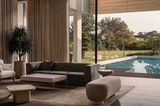 CASAVIVA Residence / SHROFFLEóN CASAVIVA Residence / SHROFFLEóN - Interior Photography, Living Room, Sofa, Chair, Table