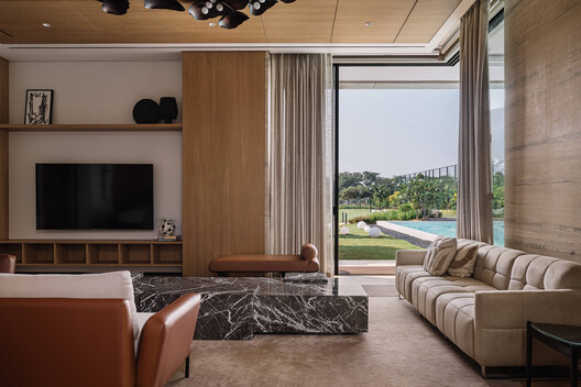 CASAVIVA Residence / SHROFFLEóN CASAVIVA Residence / SHROFFLEóN - Interior Photography, Living Room, Wood, Sofa, Chair