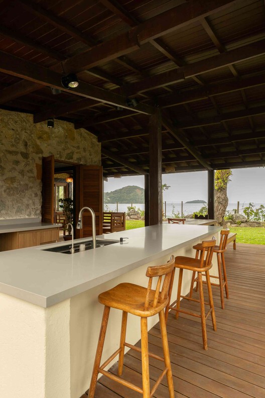 Praia Preta II Residence / Luis Canepa Arquitetos Praia Preta II Residence / Luis Canepa Arquitetos - Image 20 of 27