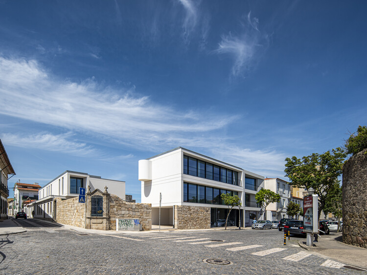Collective Housing in Vila do Conde / Raulino Silva Arquitecto - Image 6 of 40
