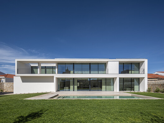 Collective Housing in Vila do Conde / Raulino Silva Arquitecto - Image 17 of 40
