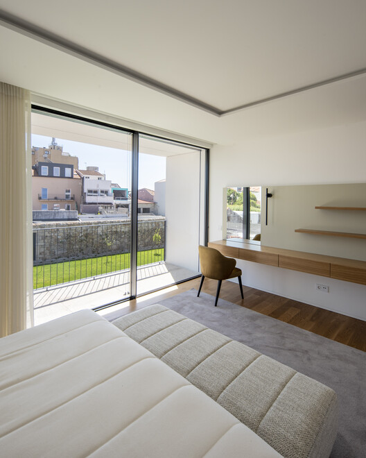 Collective Housing in Vila do Conde / Raulino Silva Arquitecto - Interior Photography, Wood, Bedroom, Bed
