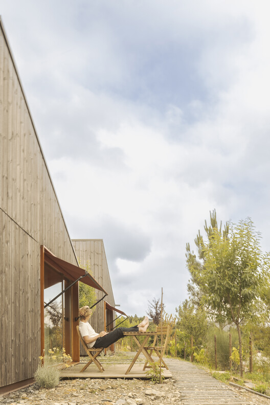 House Over the Hills / Diogo Aguiar Studio House Over the Hills / Diogo Aguiar Studio - Image 9 of 26