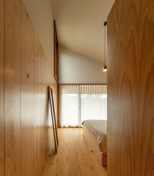 House Over the Hills / Diogo Aguiar Studio House Over the Hills / Diogo Aguiar Studio - Interior Photography, Wood