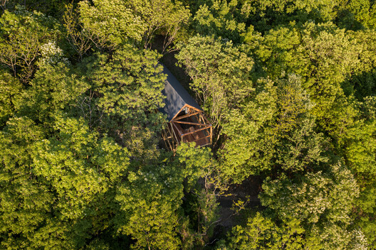 Hungary's New Architectural Landscape: Building From the Past Hungary's New Architectural Landscape: Building From the Past - Image 21 of 21