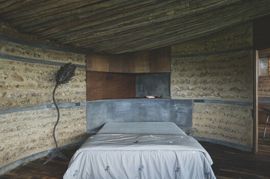 Beyond the Handmade Aesthetic: Why Craft Needs New Construction Economies Beyond the Handmade Aesthetic: Why Craft Needs New Construction Economies - Image 15 of 20