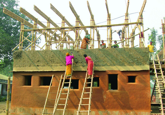 Beyond the Handmade Aesthetic: Why Craft Needs New Construction Economies Beyond the Handmade Aesthetic: Why Craft Needs New Construction Economies - Image 3 of 20