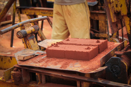 Beyond the Handmade Aesthetic: Why Craft Needs New Construction Economies Beyond the Handmade Aesthetic: Why Craft Needs New Construction Economies - Image 8 of 20