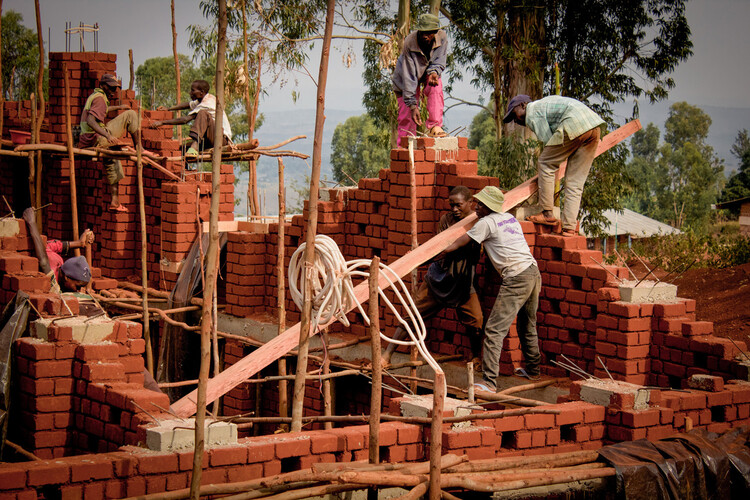 Beyond the Handmade Aesthetic: Why Craft Needs New Construction Economies - Featured Image