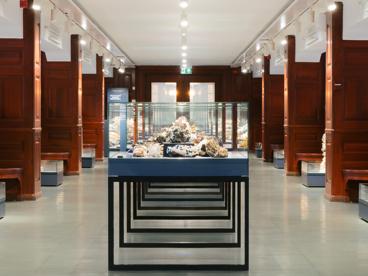 What Does a Museum Need? Inside the Exhibition Architecture of the Natural History Museum Oslo - Image 9 of 4