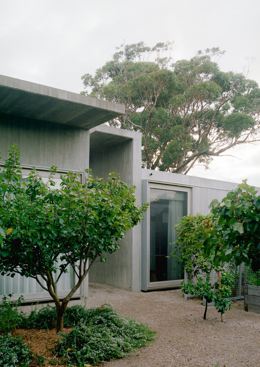 Mori House / Aires Mateus + MA+Co Mori House / Aires Mateus + MA+Co - Exterior Photography, Concrete