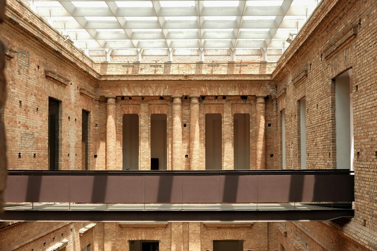 Por qué viajar (todavía) moldea la forma de pensar de los/las arquitectos/as - Imagen 5 de 5