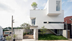 Lily Block Residence / 3fconcept