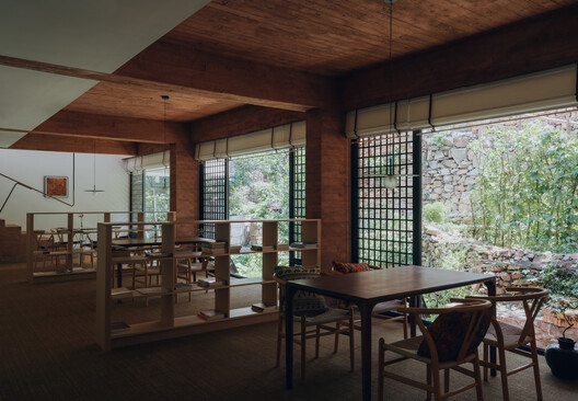House WoQuanShanFang / Yinyuan Studio - Interior Photography, Dining room, Wood, Table, Chair