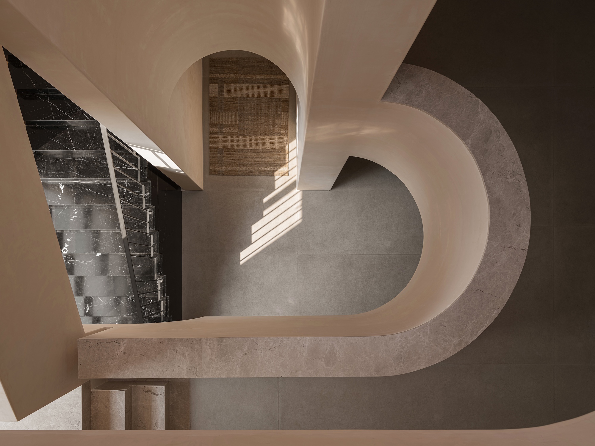 Gallery of LJ House / Studio Saransh + IKSOI - 23