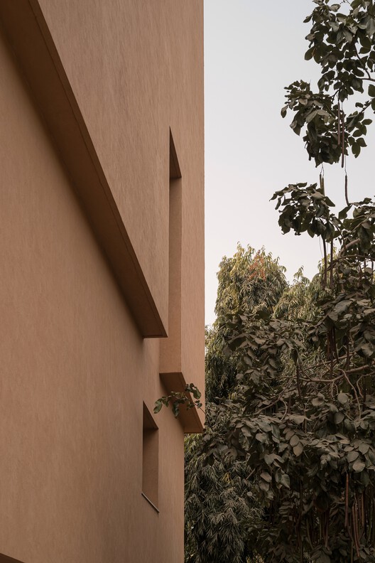 LJ House / Studio Saransh + IKSOI LJ House / Studio Saransh + IKSOI - Image 9 of 44