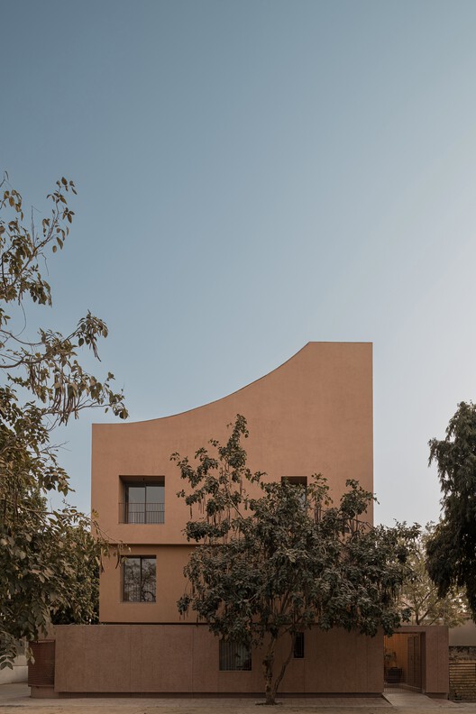 LJ House / Studio Saransh + IKSOI - Exterior Photography