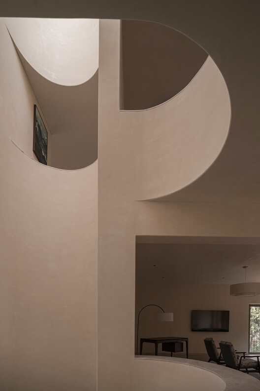LJ House / Studio Saransh + IKSOI LJ House / Studio Saransh + IKSOI - Image 26 of 44