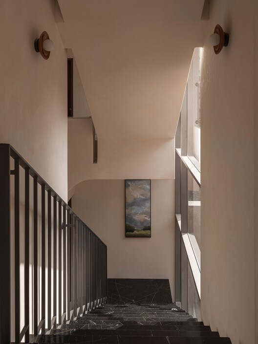 LJ House / Studio Saransh + IKSOI LJ House / Studio Saransh + IKSOI - Interior Photography, Handrail