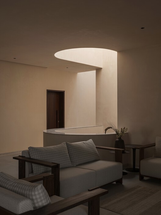 LJ House / Studio Saransh + IKSOI LJ House / Studio Saransh + IKSOI - Interior Photography, Living Room