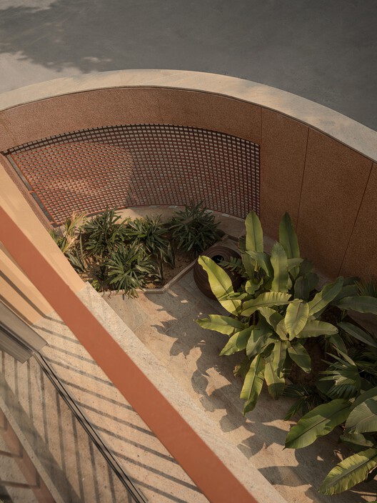 LJ House / Studio Saransh + IKSOI LJ House / Studio Saransh + IKSOI - Interior Photography