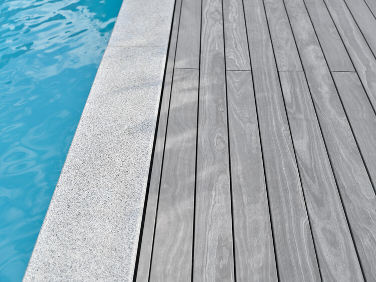 What Is the Right Wood for Outdoor Use? - Image 5 of 7