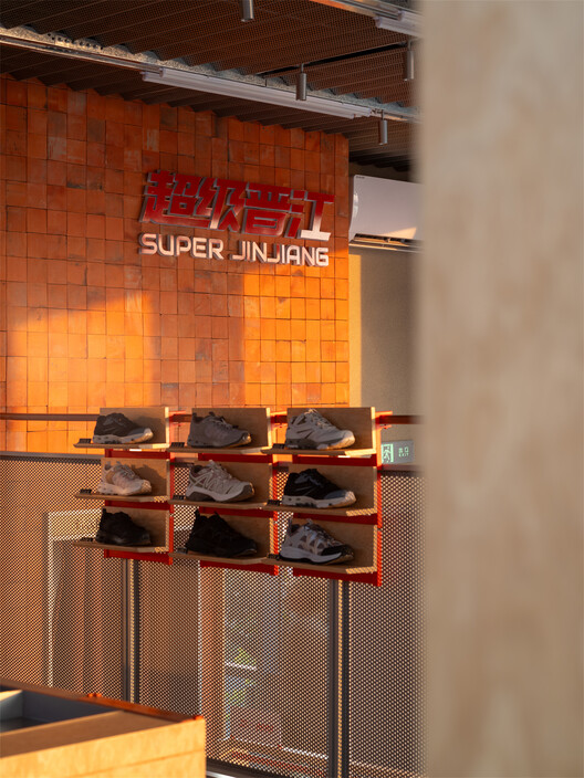Super JINJIANG / COLORFULL YUJING DESIGN Super JINJIANG / COLORFULL YUJING DESIGN - Interior Photography, Shelving