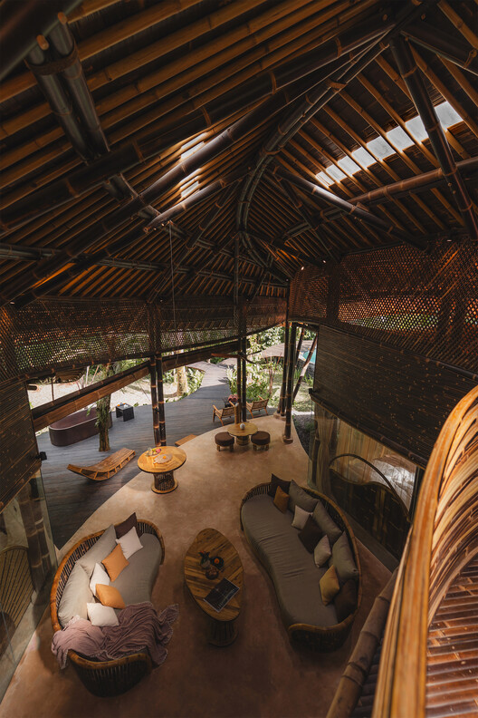 Hideout Leaf Villa / Pablo Luna Studio Hideout Leaf Villa / Pablo Luna Studio - Interior Photography, Wood